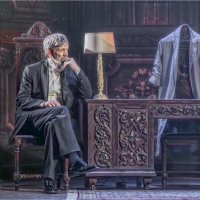 Актёр з. а. России Анатолий Дубанов в роли Мэтра Роше. :: Александр Максимов Актёр з. а. России Анатолий Дубанов в роли Мэтра Роше. :: Александр Максимов