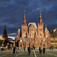 Вечерняя Москва :: <<< Наташа >>>