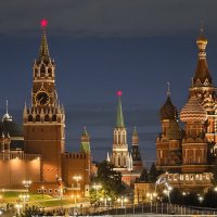 Вечерняя Москва :: <<< Наташа >>>