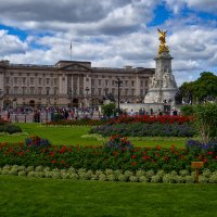 Букингемский дворец... :: Dmitriy Dikikh