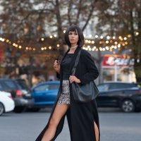 Стильная Мария на пешеходном переходе :: Viktoria Anufrieva Стильная Мария на пешеходном переходе :: Viktoria Anufrieva