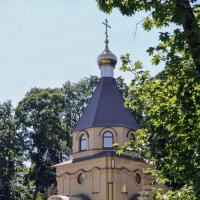 Храм Веры, Надежды, Любови и матери их Софии на территории санатория им. Цюрупы :: Татьяна Машошина