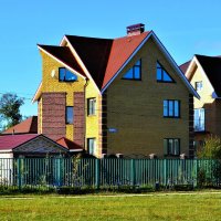 Чебоксары. Дом по ул. Бородина 8а. :: Пётр Чернега Чебоксары. Дом по ул. Бородина 8а. :: Пётр Чернега