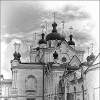 Вид во двор Богоявленско-Анастасиинского Женского Монастыря. :: Николай Феофанов