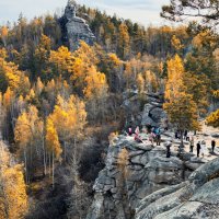 Скалы и краски осени. :: Сергей Адигамов Скалы и краски осени. :: Сергей Адигамов