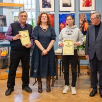 Саша  среди  начальства :: Фотогруппа Весна