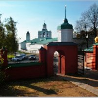 Бабье лето в Ярославле :: Юрий Велицкий