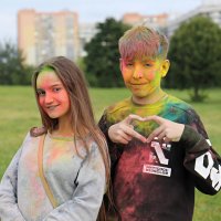 Битва подушками. Фестиваль красок :: Владимир59 