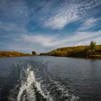 На лодочке. :: Валерий 