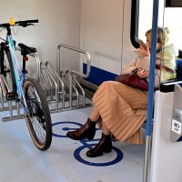 Барышня и велосипед. :: Татьяна Помогалова