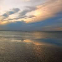 Закат на набережной Финского залива :: Veera V