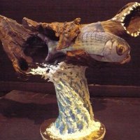 ПОЙМАЛ !...(деревянная скульптура) :: Валерий Кокорев