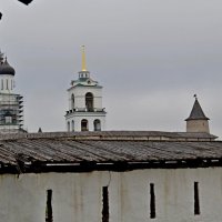 ПСКОВ, кремль. :: Виктор Осипчук