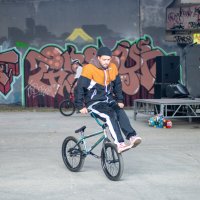 Смотри как умею... :: Владимир Иванович