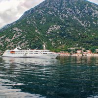 Боко-Которская бухта (Черногория) :: Валерий Судачок