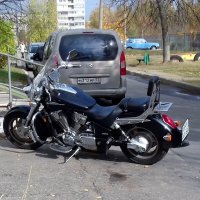 стоянка у подъезда :: Владимир 