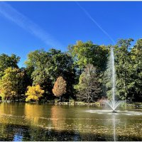 Что может быть прекраснее фонтана, его звучанья в шуме городском? :: "The Natural World" Александер Что может быть прекраснее фонтана, его звучанья в шуме городском? :: "The Natural World" Александер