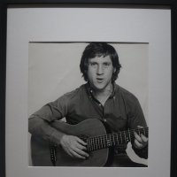Валерий Плотников / Владимир Высоцкий с гитарой / 1975 г. :: zavitok *