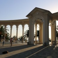 Тёплый вечер в Гаграх :: Ольга Тёплый вечер в Гаграх :: Ольга