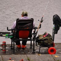 Тот самый рыбак в сухой период ,,,) :: Анатолий Колосов