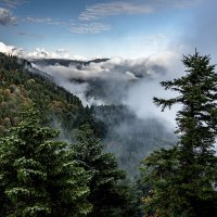 Цхраджвари/ Гора 9 крестов вверху :: Юрий Вайсенблюм