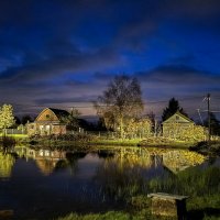 Дома у пруда :: Oleg S 