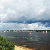 Парусная регата в Костроме :: Валерий Гришин