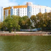 Дом у озера :: Валентин Семчишин Дом у озера :: Валентин Семчишин