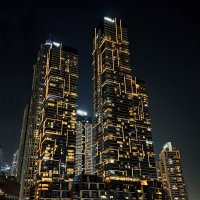 один из небоскребов Дубай Марины :: Андрей Город