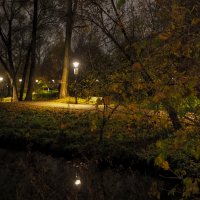 Осенний Вечер в Городе :: юрий поляков