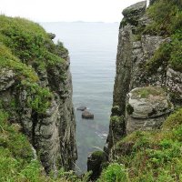 Скалы мыса Парящей черепахи :: Лидия Бусурина