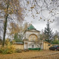 Часовня у Владимирской церкви :: Andrey Lomakin Часовня у Владимирской церкви :: Andrey Lomakin