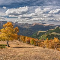 Когда в горах осень :: Александр К.