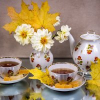 Утренний чай :: Людмила Павловна Крышковец