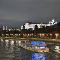 Московский Кремль :: <<< Наташа >>>