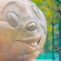 скульптура Колобка. город Курск :: Руслан Васьков