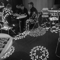 Люди, свет, звук :: Сергей Золотавин