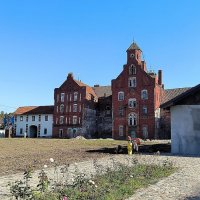 Гвардейск. Замок Тапиау. :: Ольга 