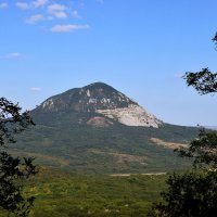 Гора Змейка. Вид с Селитряных скал :: Павленко Михаил 