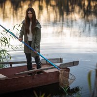 Мария в лодке с подсаком :: Viktoria Anufrieva Мария в лодке с подсаком :: Viktoria Anufrieva