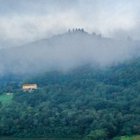 Облака не спустились до дома :: Георгий А Облака не спустились до дома :: Георгий А