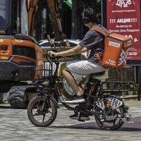 Прогулка по городу :: Игорь Сикорский