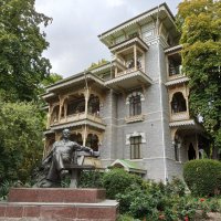 В Гурзуфском парке. Крым. :: Галина 