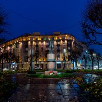 Памятник МАРШАЛУ ГОВОРОВУ :: Дмитрий Лупандин Памятник МАРШАЛУ ГОВОРОВУ :: Дмитрий Лупандин