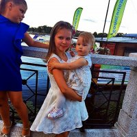 СТАРШАЯ   СЕСТРА :: Анатолий Малобродский