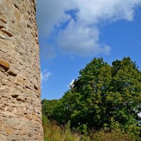 Изборская крепость - главный форпост Средневековой Руси :: Виктор Осипчук Изборская крепость - главный форпост Средневековой Руси :: Виктор Осипчук