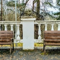 Ноябрь... и одинокие скамейки стоят взгрустнув уныло в стороне... Михаил Столяров :: Михаил Столяров Ноябрь... и одинокие скамейки стоят взгрустнув уныло в стороне... Михаил Столяров :: Михаил Столяров