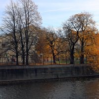 Осень на Обводном :: Ольга 