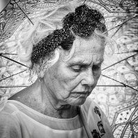 Продавкц бижутерии. :: Александр 