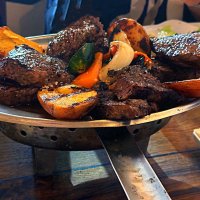 МЯСО   ПОДАНО :: Анатолий Малобродский